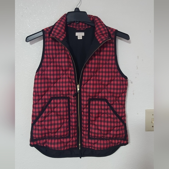 J. Crew Jackets & Blazers - J.Crew Red & Black Buffalo Plaid Quilted Vest